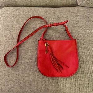 Crossbody purse